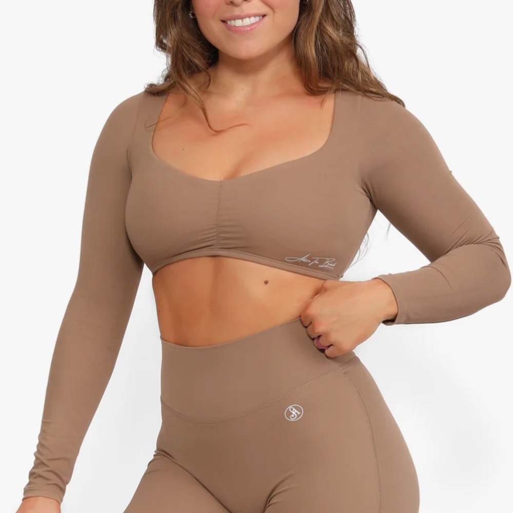 Allure the Brand Brown Flare Pants & matching top both size M - Picture 5 of 10